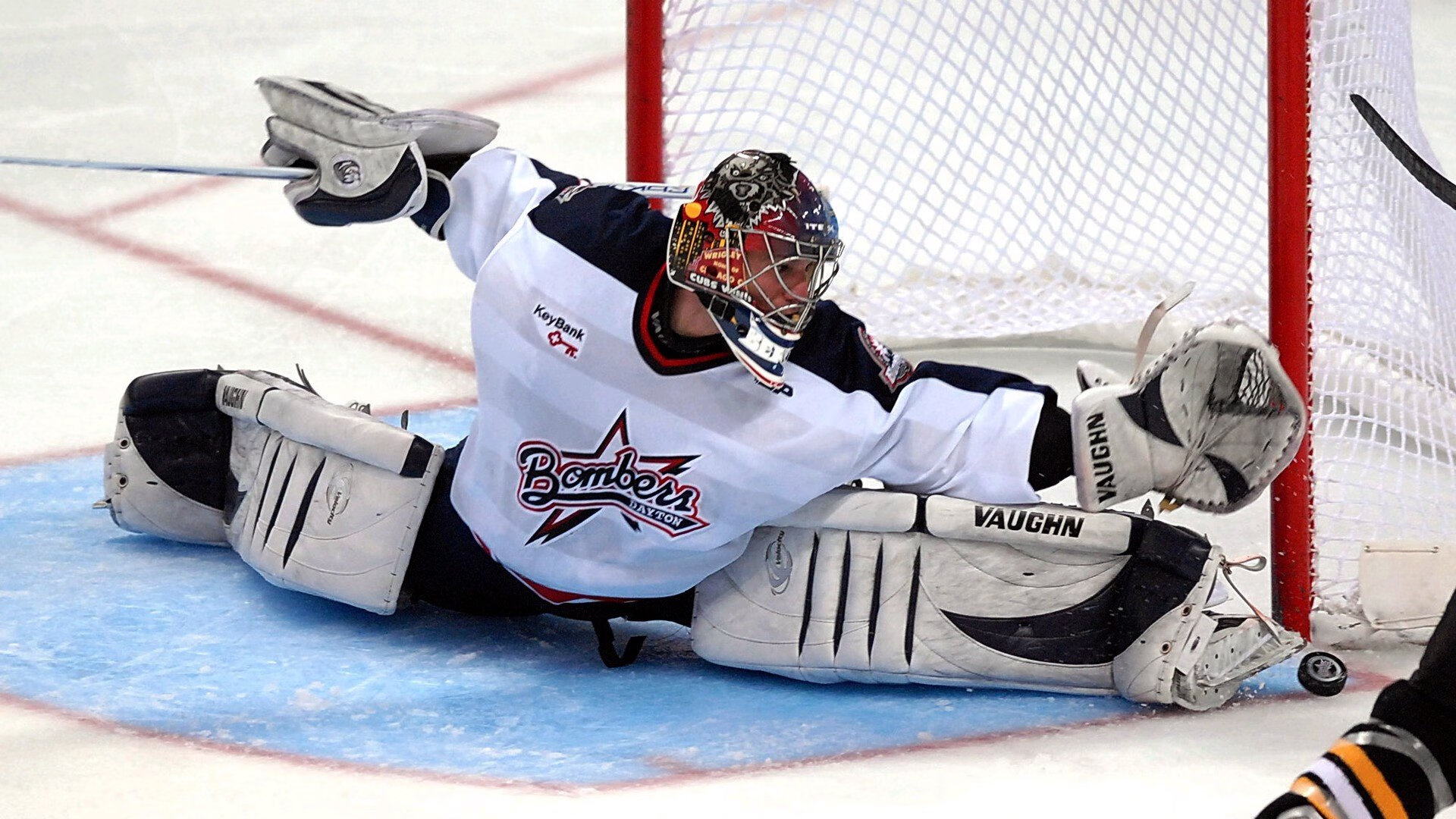 爱游戏娱乐网址-电竞行业的人才需求：选手、教练、解说与运营人员，电竞人才是什么意思